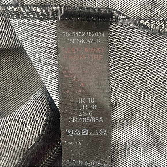 TOPSHOP SEAMED DENIM IN WASHED BLACK ROUND NECK PUFF SHOULDER | SIZE UK10  NWT - Picture 10 of 12